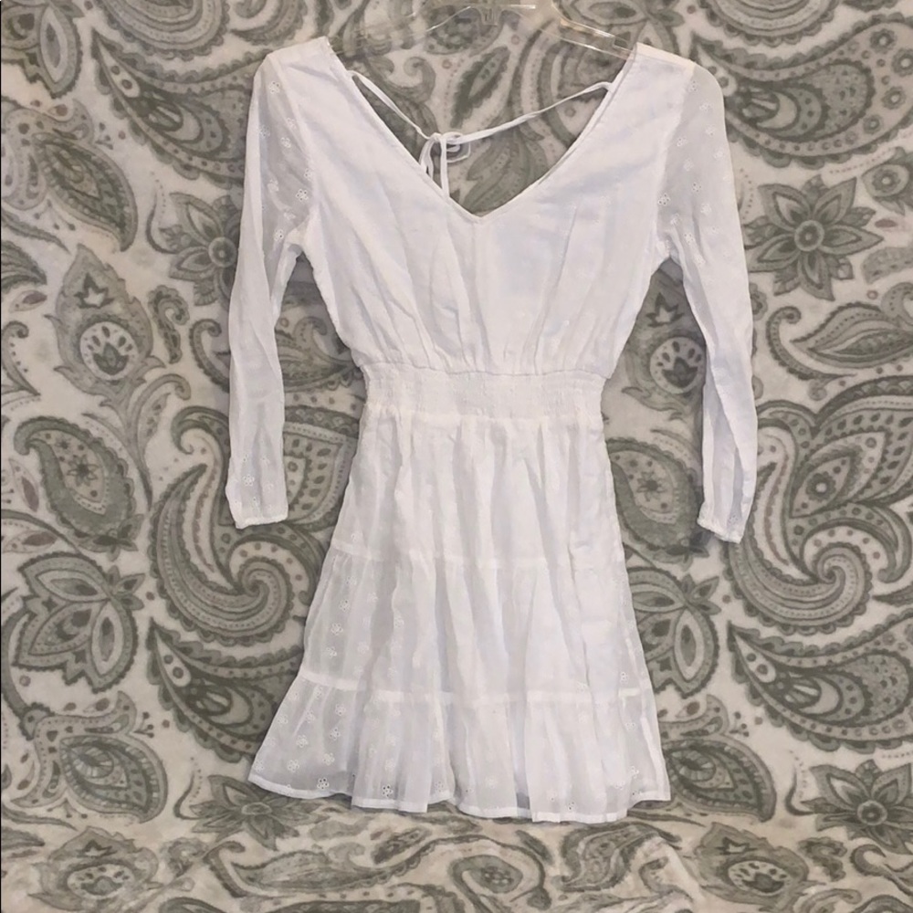 Flowy dress with tie back